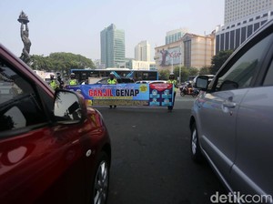 Sepekan Ganjil Genap, Anies Dinilai Belum Jamin Keamanan di Transportasi Umum