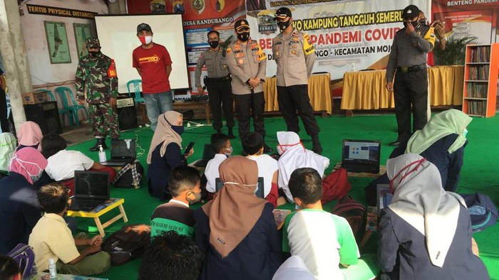 Rumah Pintar Tangguh di Mojokerto Jadi Solusi untuk Siswa Belajar Daring