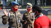 Sidak juga dilanjutkan di luar kawasan kantor wali kota.