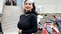 DJ seksi tersebut ternyata memiliki hobi berkuda. Pool/Noel/detikFoto.