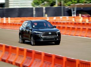 Pamit Duluan dari Indonesia, Begini Penjualan Toyota Corolla Cross Bensin