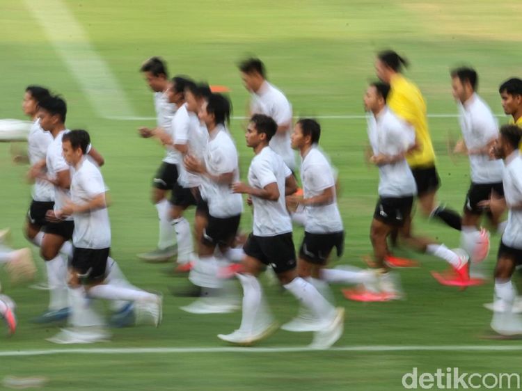 Dua Kali Ditunda, Timnas Akhirnya Merumput Lagi