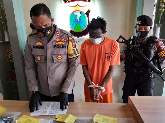 Dukun Cabul Bemodus Masukkan Telur ke Kemaluan Klaim Dijebak Pasien