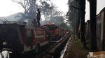 Foto-foto Kebakaran Hebat di Kawasan Industri Sentul