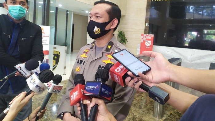 Karo Penmas Divisi Humas Polri, Brigjen Awi Setiyono