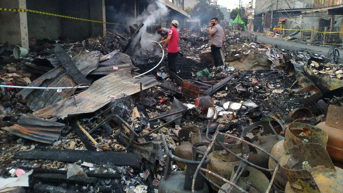Kebakaran di Pasar Timbul Tomang Jakbar