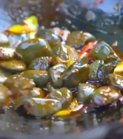 Masak oseng-oseng batu kerikil