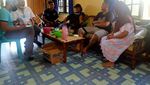Potret Gilang Predator Fetish Pocong Dibungkus di Kapuas
