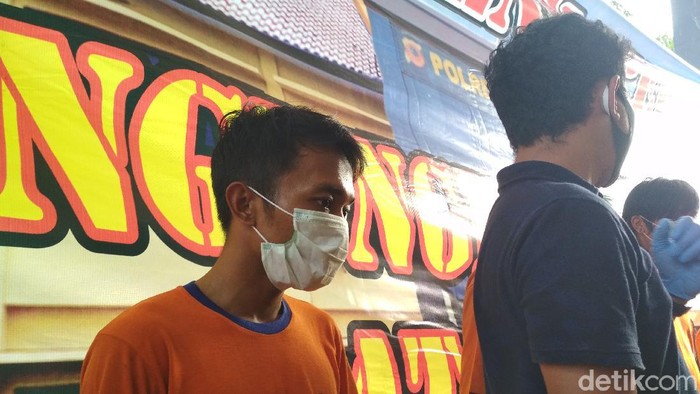 Pria bejat cabuli bocah di Cirebon.