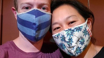 Priscilla juga menempuh pendidikan medis di University of California, kemudian bergabung dengan tim dokter anak untuk membantu orang kurang mampu. Juga mendirikan sekolah khusus yang menggabungkan pendidikan dan perawatan kesehatan untuk anak miskin di pinggiran California. Foto: Instagram