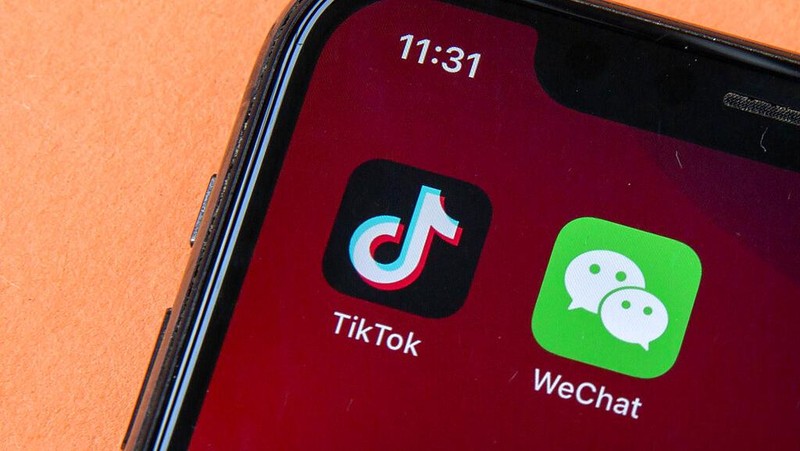 Presiden AS Donald Trump resmi keluarkan perintah eksekutif melarang TikTok dan WeChat beroperasi di AS. Aturan itu berlaku dalam 45 hari ke depan.