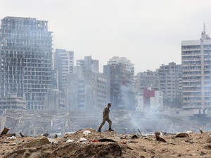 Militer Lebanon Temukan 4 Ton Amonium Nitrat di Gerbang Pelabuhan Beirut