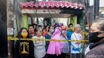 Puing-puing Sisa Kebakaran Pasar Timbul jadi Tontonan Warga