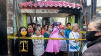 Tidak ada korban jiwa dalam kebakaran ini.