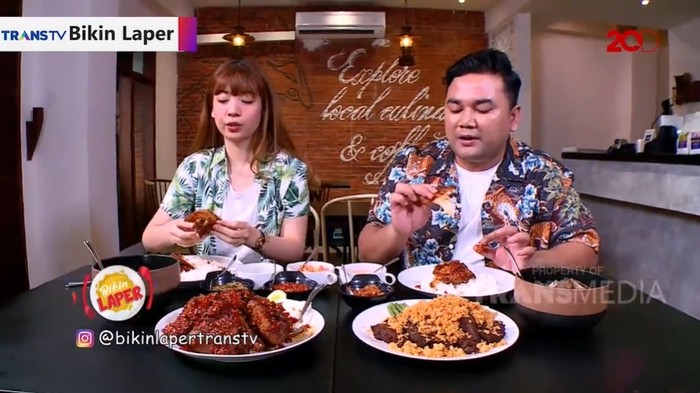 Bikin Laper! Asam-asam Iga dan Ayam Bumbu Merah yang Pedas Nikmat Bikin Laper! Asam-asam Iga dan Ayam Bumbu Merah yang Pedas Nikmat