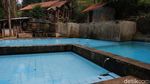 Potret Kolam Renang Tersembunyi di Bandung