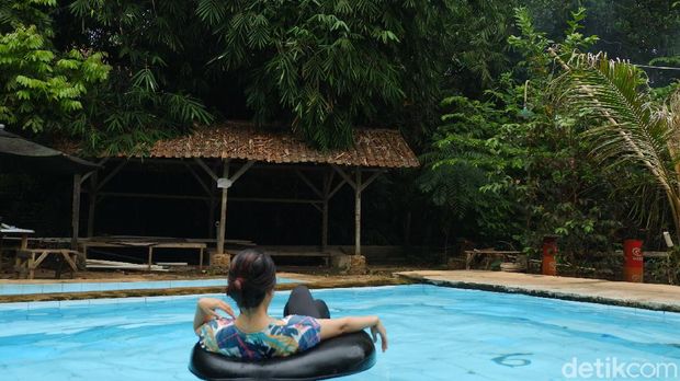 Hidden Place' Kolam Renang No Kaporit