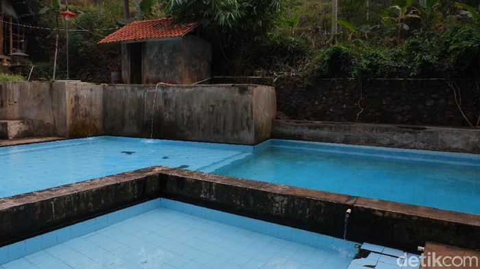 Hidden Place' Kolam Renang No Kaporit