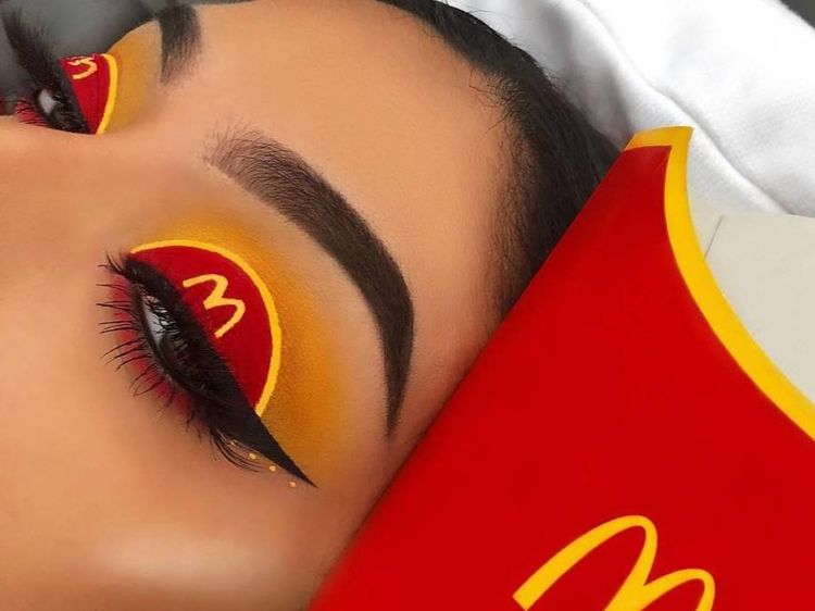 Cantik! Riasan Mata Ini Bertema Donat hingga McDonalds
