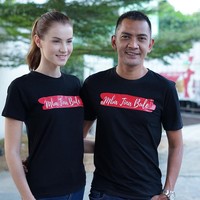 Cristina alias Mba Tina Bule dan suaminya, Bayu memutuskan membuat channel YouTube awalnya untuk mengabadikan momen mereka travelling bersama. “Kami mulai bikin YouTube content awal tahun 2019 karena aku sangat suka Adventure di Indonesia. Karena aku suka banget di Indonesia. Terus aku mau bagi pengalaman disini, bukan cuma sama orang Indonesia, tapi juga mau menarik perhatian orang di luar negeri. Mau kasih tahu dan lihat bagaimana indahnya Indonesia. Dan ketika membuat video Youtube, aku banyak belajar bagaimana orang Indonesia asli dan itu membantuku,” paparnya saat diwawancara Wolipop, Rabu (5/8/2020).Foto: Dok. Instagram @mbatinabule_official.