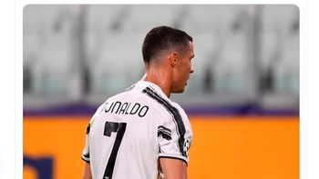 Ronaldo dilarikan ke rumah sakit karena terlalu berat menanggung Juve di punggungnya, canda netizen ini. Foto: Twitter