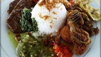 Benar gak sih, kalau cewek itu seperti masakan nasi Padang? Katanya tidak hanya cantik, tetapi juga sederhana seperti masakan Padang. Foto: Istimewa