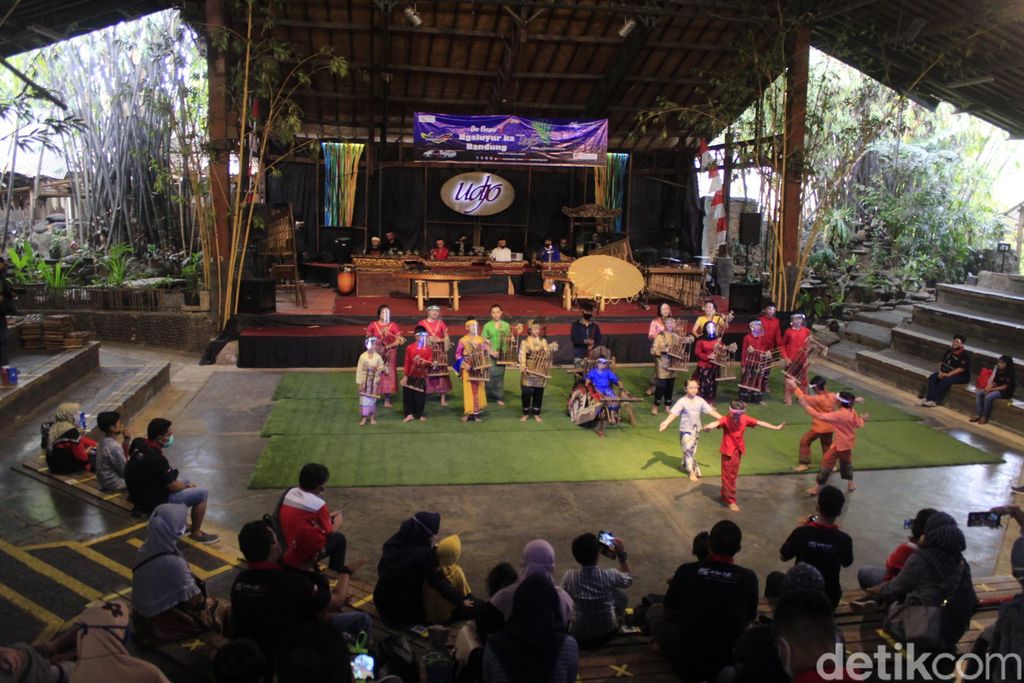 Pertunjukan Virtual, Modal Saung Angklung Udjo Bangkit dari Pandemi
