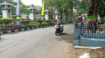 Potret Makam di Trotoar Demak