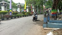 Widodo menerangkan, makam tersebut memiliki dua versi cerita. Pertama makam tersebut merupakan era Kasultanan Demak. Kedua, sebagai pusaka yang dulunya ditanam pada sebuah tanggul pencegah air masuk ke keraton.