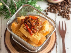 5 Kreasi Singkong Goreng Enak, Pakai Keju Hingga Sambal Matah