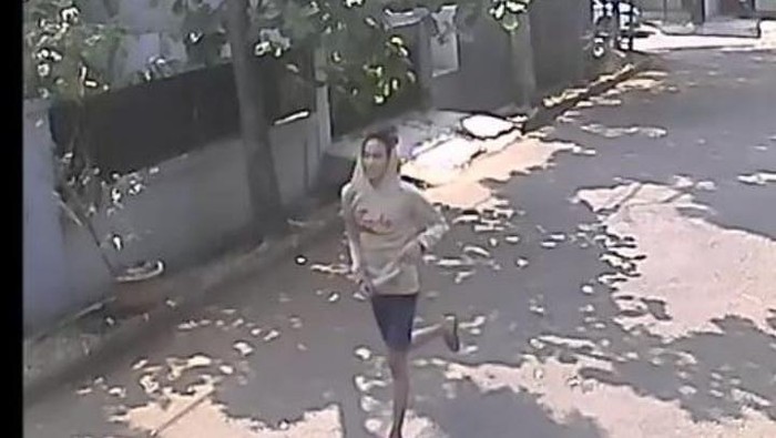 Terekam CCTV, Ini Sosok Diduga Pelaku Pemerkosa Perempuan di Bintaro