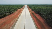 Nantinya tol akan terdiri dari 6 (enam) seksi yakni seksi 1 Tebing Tinggi-Indrapura (20,4 KM), seksi 2 Indrapura-Kuala Tanjung (18,05 KM), seksi 3 Tebing Tinggi-Sarbelawan (30 KM), seksi 4 Sarbelawan-Pematang Siantar (28 KM), seksi 5 Pematang Siantar-Seribudolok (22,3 KM) dan seksi 6 Seribudolok-Parapat (16,7 KM) serta terdapat Junction Tebing Tinggi sepanjang (7,9 KM). ⁣Foto: Dok. PT Hutama Karya (Persero)
