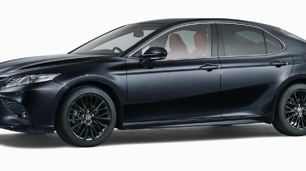 Toyota Camry Black Edition