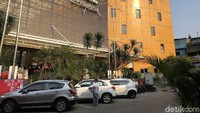 Sebelumnya diberitakan, Perumda Pasar Jaya akhirnya mengakui bahwa ada salah satu pedagang pasar yang terpapar Covid-19.
