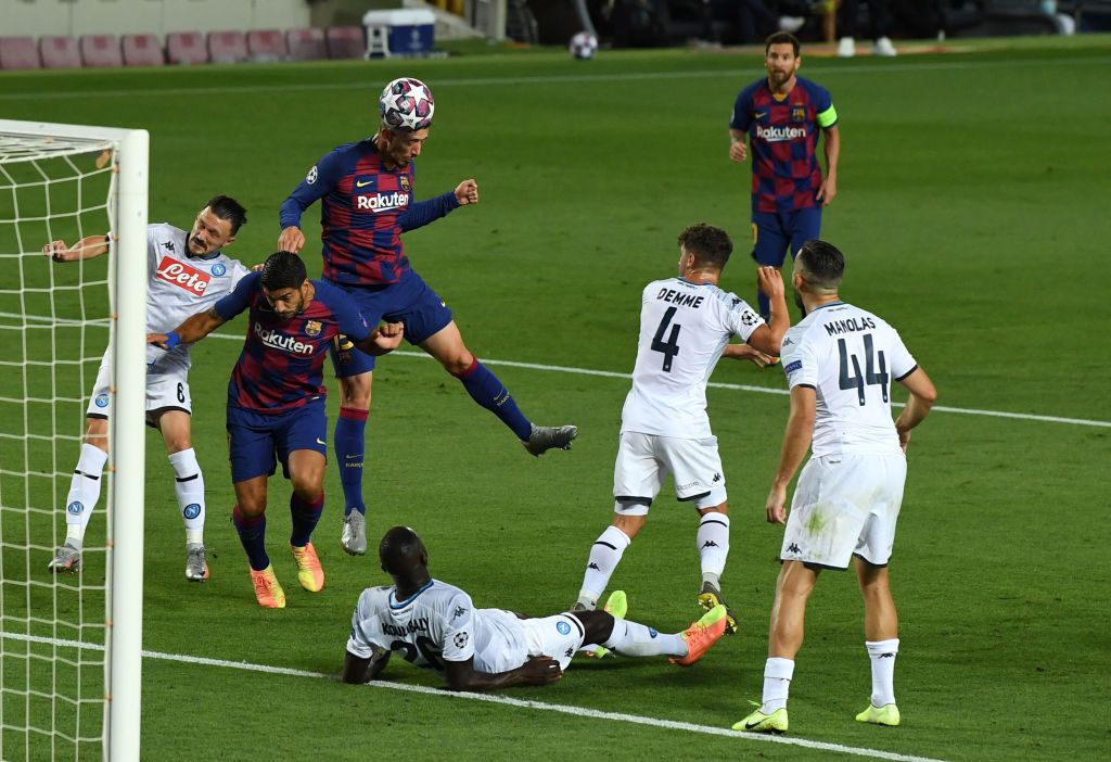 1264707977 BARCELONA, SPAIN - AUGUST 08: Clement Lenglet of Barcelona scores his sides first goal during the UEFA Champions League round of 16 second leg match between FC Barcelona and SSC Napoli at Camp Nou on August 08, 2020 in Barcelona, Spain. (Photo by David Ramos/Getty Images)