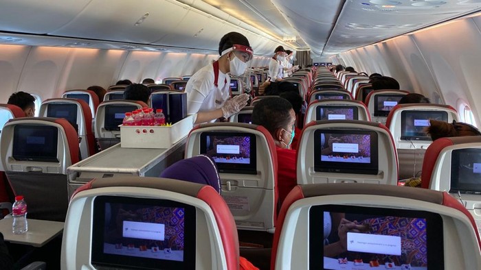 Pramugari maskapai Batik Air.