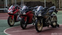 Varian Honda CBR250RR SP Quick Shifter hadir dengan pilihan warna Bravery Red Black, Honda Racing Red dan juga Special Edition Garuda x Samurai sebagai pilihan warna spesial untuk memperingati hari kemerdekaan Indonesia. Foto: Pradita Utama