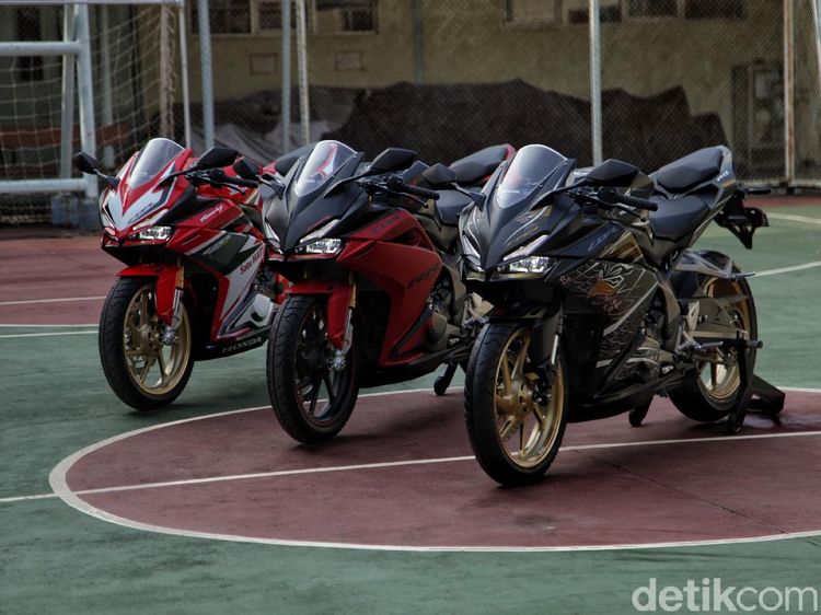 Melihat Lebih Dekat CBR250RR SP Quick Shifter