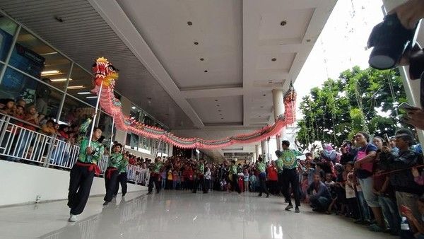 Imlek dan barongsai