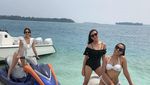 Foto: Nia Ramadhani, Pantai dan Pulau Seribu