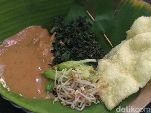 5 Tempat di Tangsel Ini Sedia Sarapan Nasi Pecel Komplet