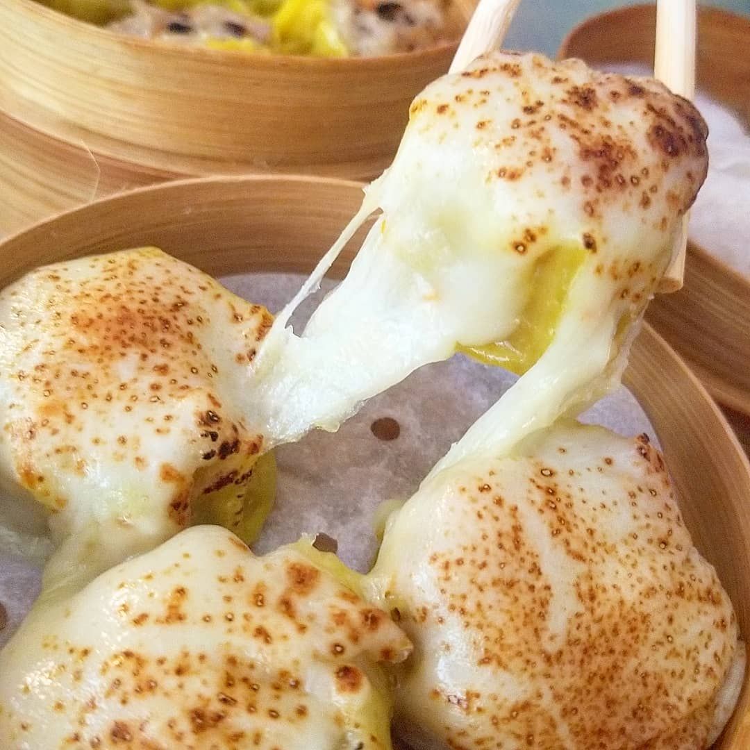 5 Jajanan Siomay Dan Dimsum Yang Berlumur Mozzarella