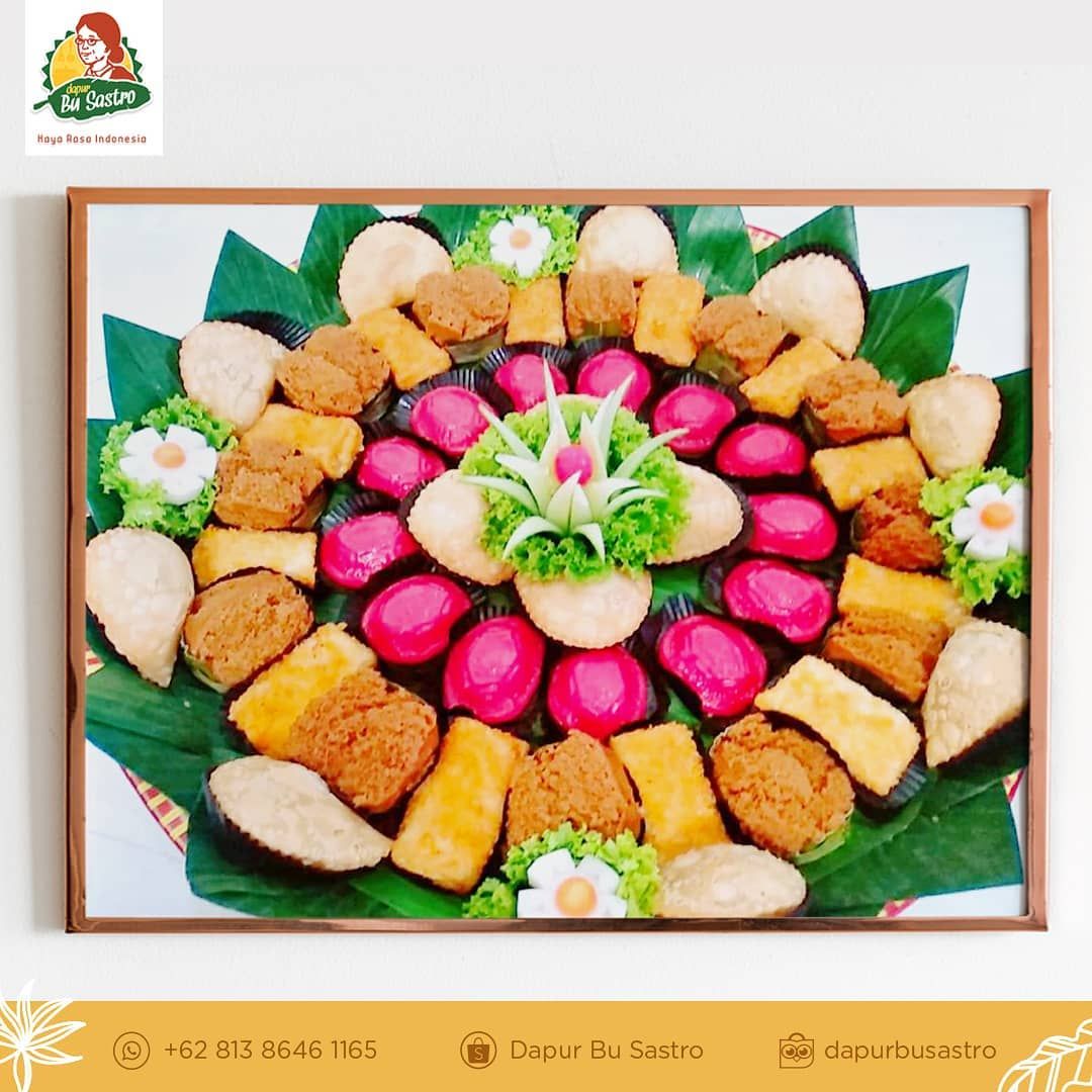 Tampil Modis Di Sini Bisa Beli Tumpeng Kue  Basah yang Cantik