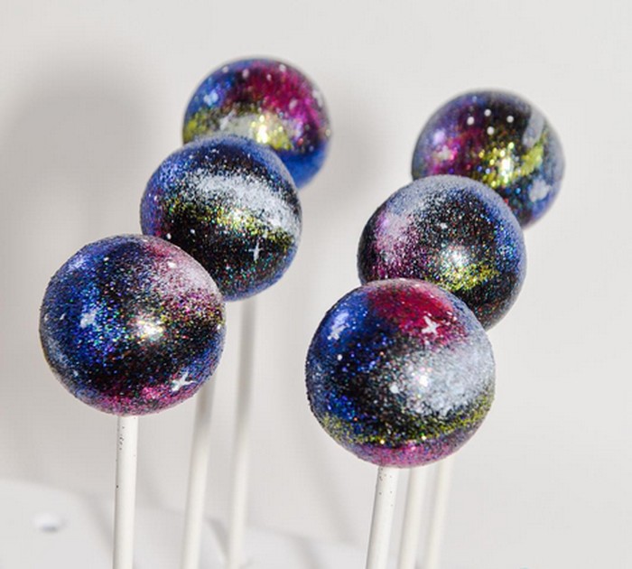 Aneka dessert bertema galaxy Aneka dessert bertema galaxy