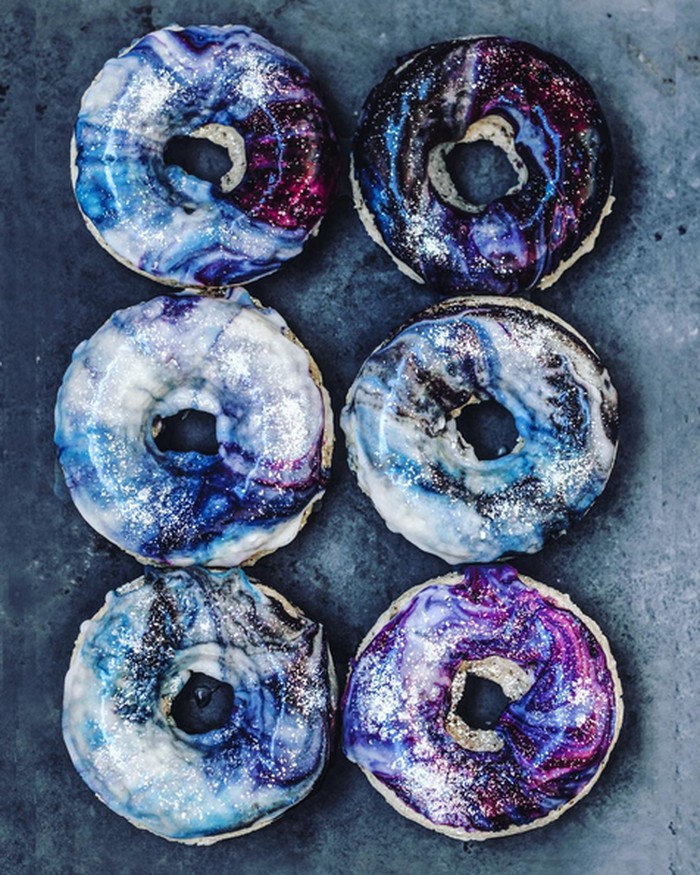 Aneka dessert bertema galaxy Aneka dessert bertema galaxy