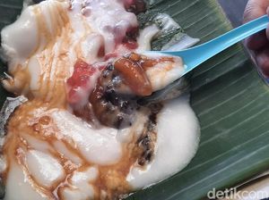 Legitnya Bubur Madura dan Klanting Legendaris di Pasar Atom