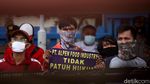 Buruh Geruduk Gedung Kemenaker Tuntut Perlindungan Pekerja