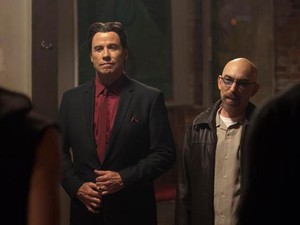 Sinopsis Criminal Activities, Dibintangi John Travolta