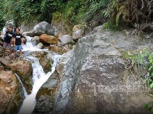 Curug Ciburial, Setitik Kesegaran Tak Jauh dari Jakarta