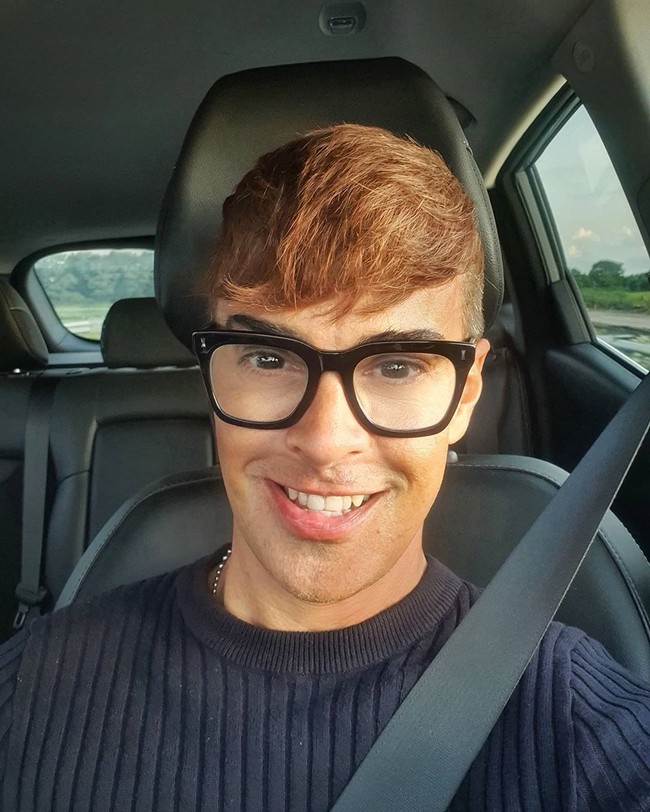 Faktanya, Edson memiliki usia 53 tahun. Tiga dekade lebih tua dari orang pikirkan.  Foto: Instagram